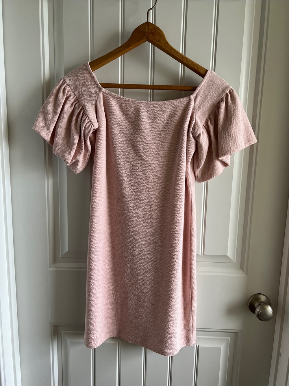Express Pale Pink Puff-Sleeve Mini Dress